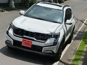 Kia Sonet GTX PLUS 2026