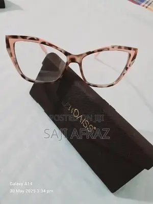 Ladies Spectacle