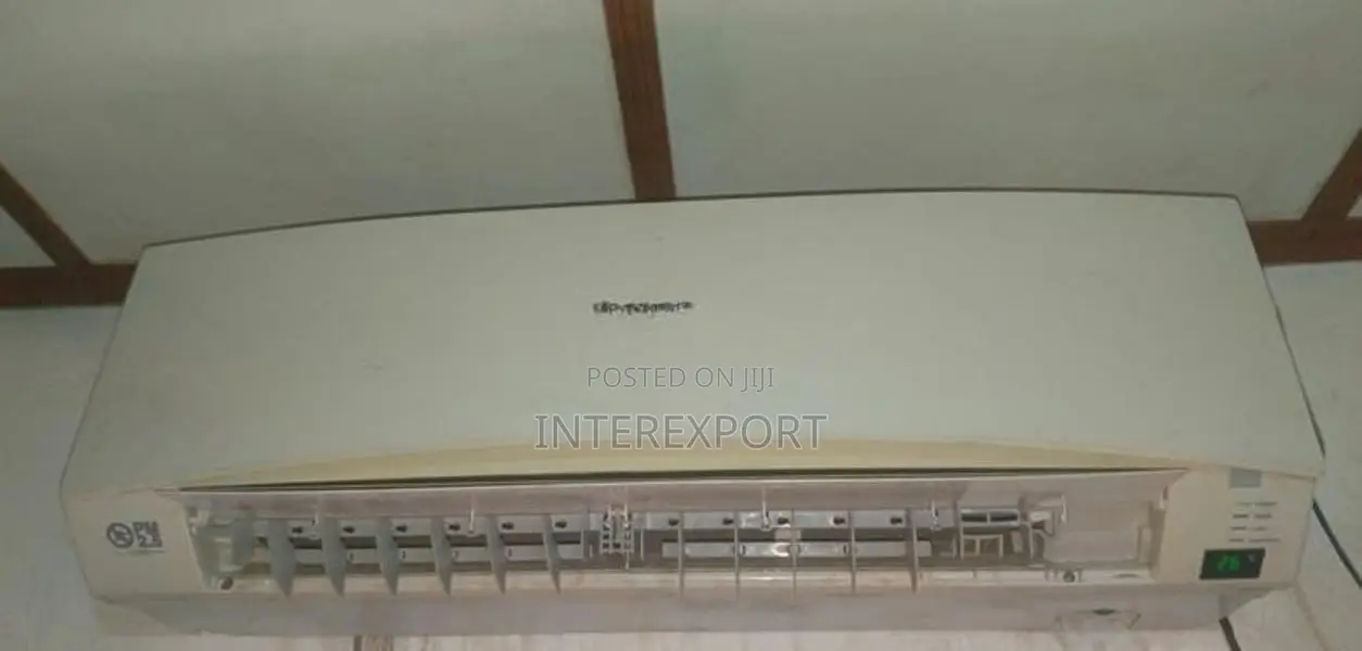 12000 BTU Air Conditioner