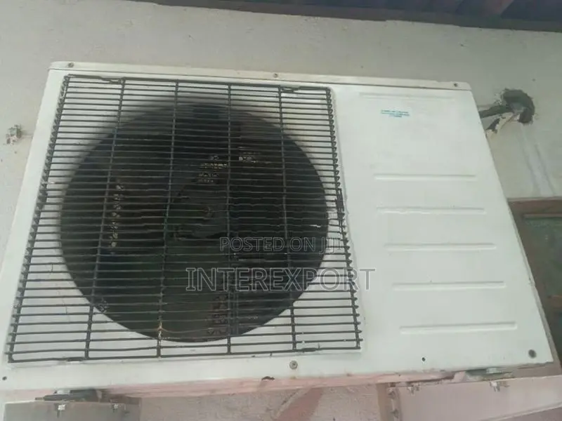 12000 BTU Air Conditioner