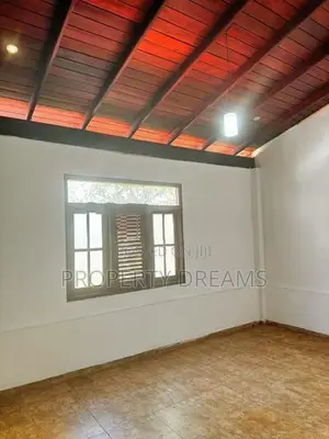 Pannipitiya Grand House with Unmatched Elegance and Style.