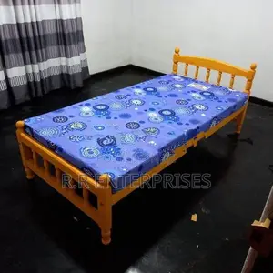 New 6*3 Ft Wooden Bed with Mattresses