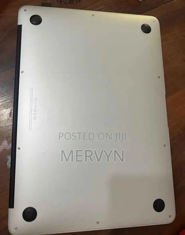 Apple MacBook Air I5
