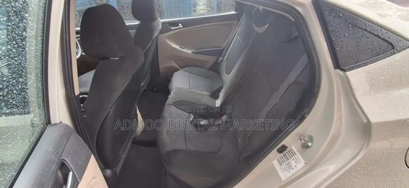 Hyundai Accent 2013