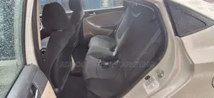 Hyundai Accent 2013