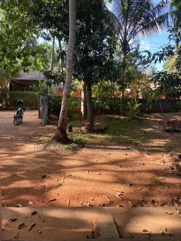 House with Land for Sale in Anuradhapura