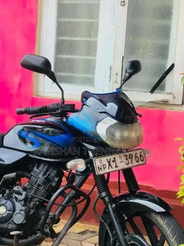 Bajaj Platina 100 2018