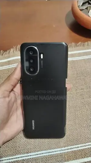 Huawei Nova Y70 (Used)