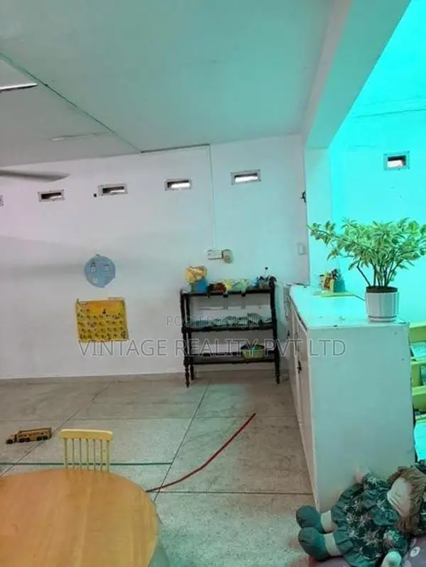 Building For Sale With Land Facing Nawala Road
