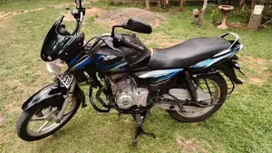 Bajaj Discover 125 2015