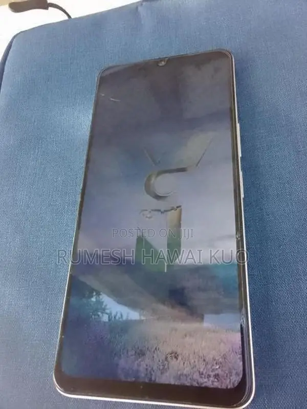 Vivo Y04 (Used)