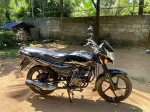 Bajaj Platina 100 2015