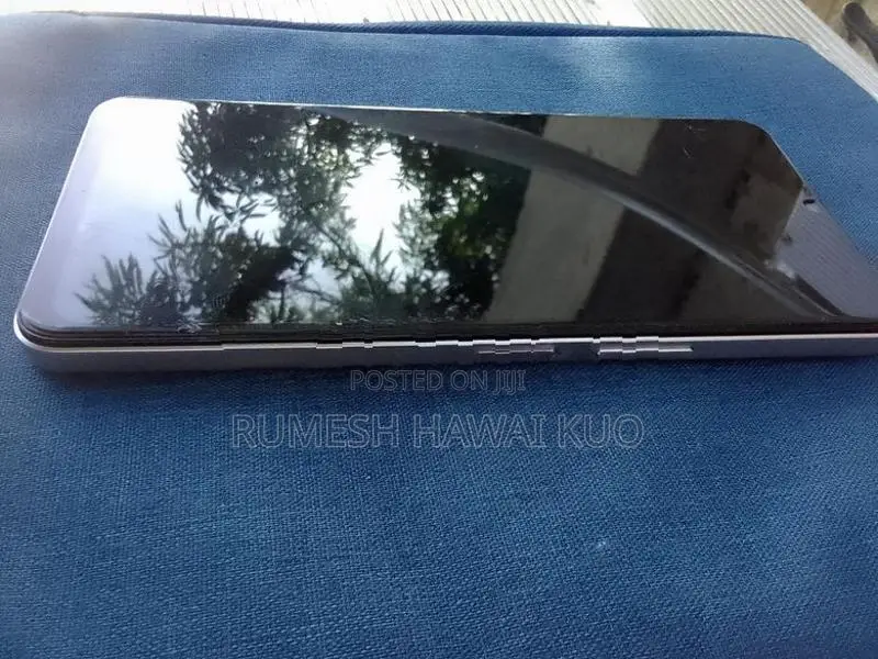 Vivo Y04 (Used)