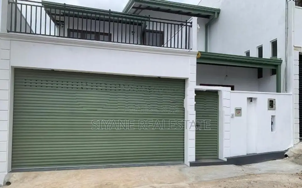 Brand New House for Sale Athurugiriya