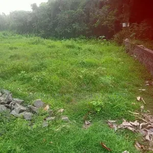 මිනුවන්ගොඩ දකුනු දාගොන්නෙන් බිම් කොටසක්