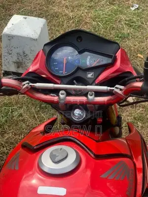 Honda Twister 2018