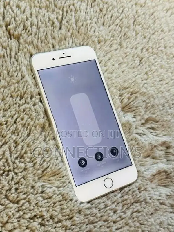 Apple iPhone 8 Plus (Used)