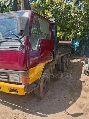 Mitsubishi Canter 1981