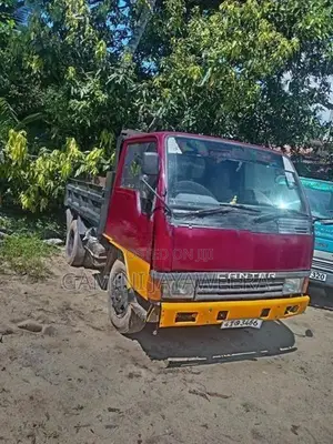 Mitsubishi Canter 1981