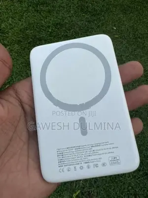 Magnetic Wireless Charging Power Bank