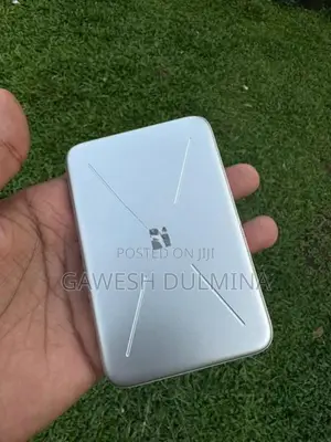 Magnetic Wireless Charging Power Bank