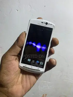 Sony Ericsson Xperia Neo V (Used)