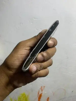 Sony Ericsson Xperia Neo V (Used)