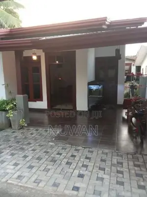 3 Bedrooms House for Sale in Batuwandara, Kesbewa.