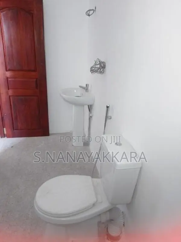 New Commercial Building for Rent Colombo 5