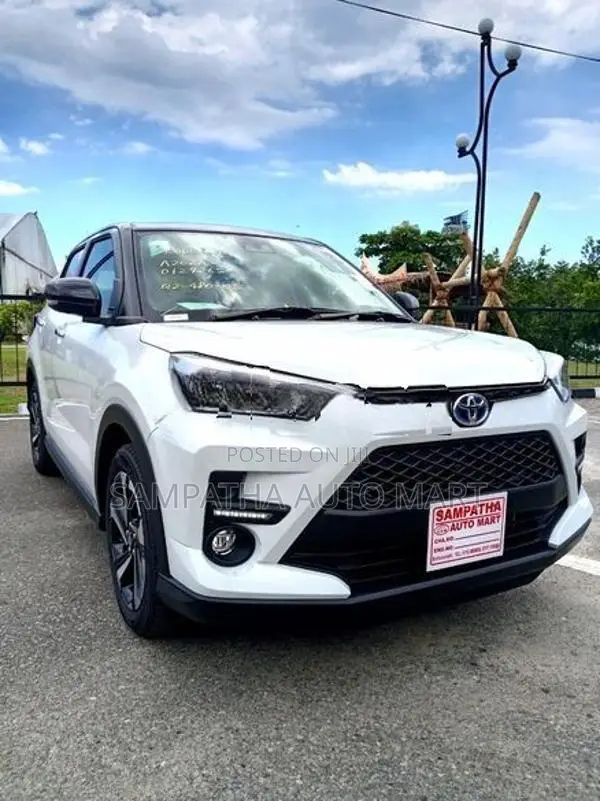 Toyota Raize Z HYBRID BLIND SPOT 2026