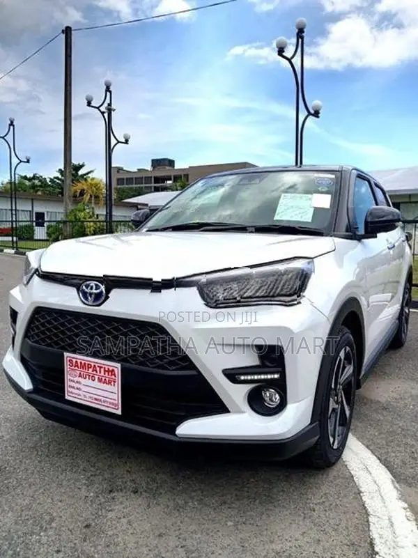 Toyota Raize Z HYBRID BLIND SPOT 2026