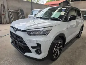 Toyota Raize Z HYBRID BLIND SPOT 2025