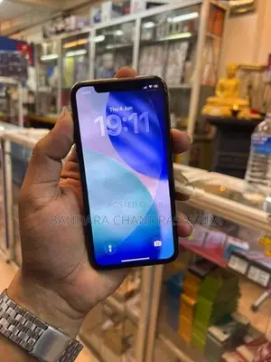 Apple iPhone 11 Pro (Used)