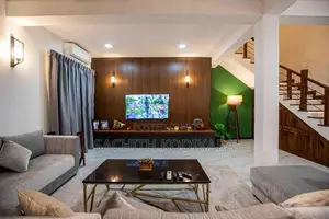 3 Story - Perectly Located Super Luxurious House Panadura