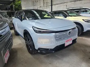 Honda Vezel Z PLAY MOON ROOF 2026