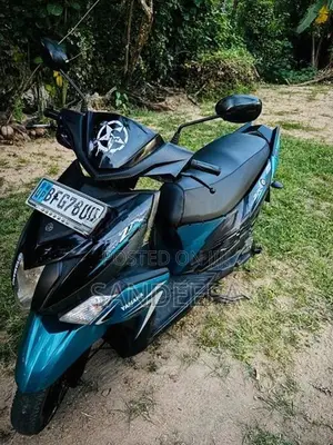 Yamaha RayZR 2017