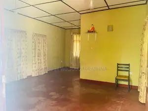 මල්වාන නිවසක් විකිණීමට
