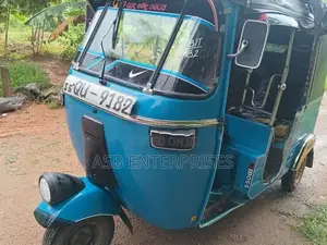 Bajaj RE Three Wheeler 2009