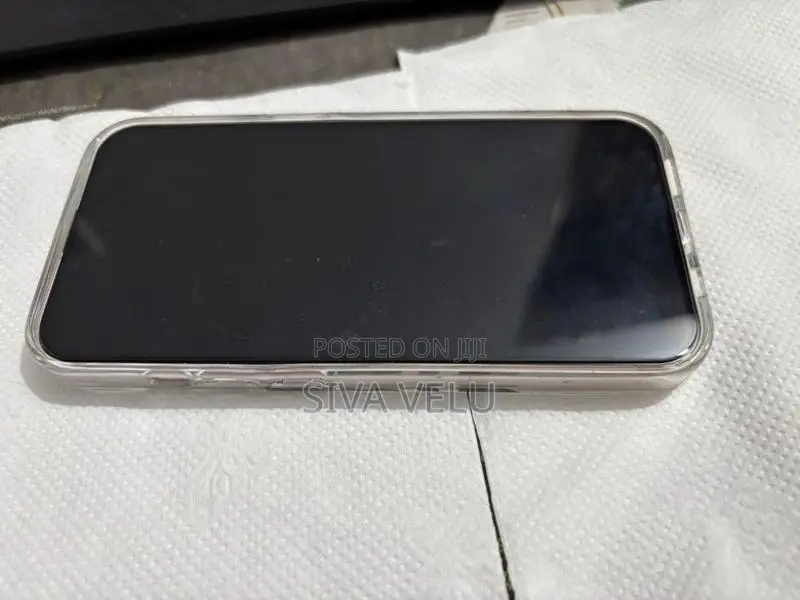 Apple iPhone 13 (Used)