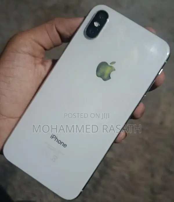 Apple iPhone X (Used)