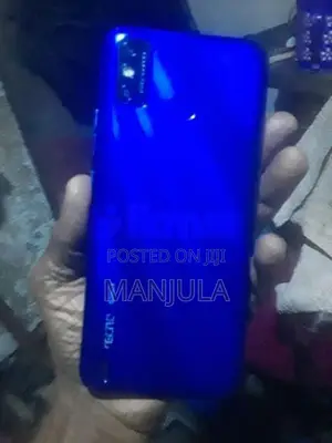 Samsung Galaxy A2 (Used)