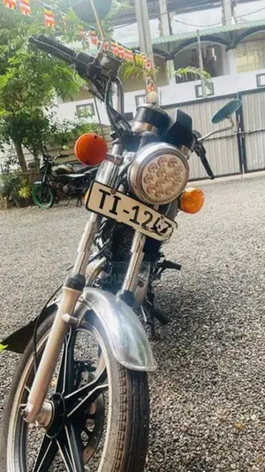 Suzuki GN 125 2006