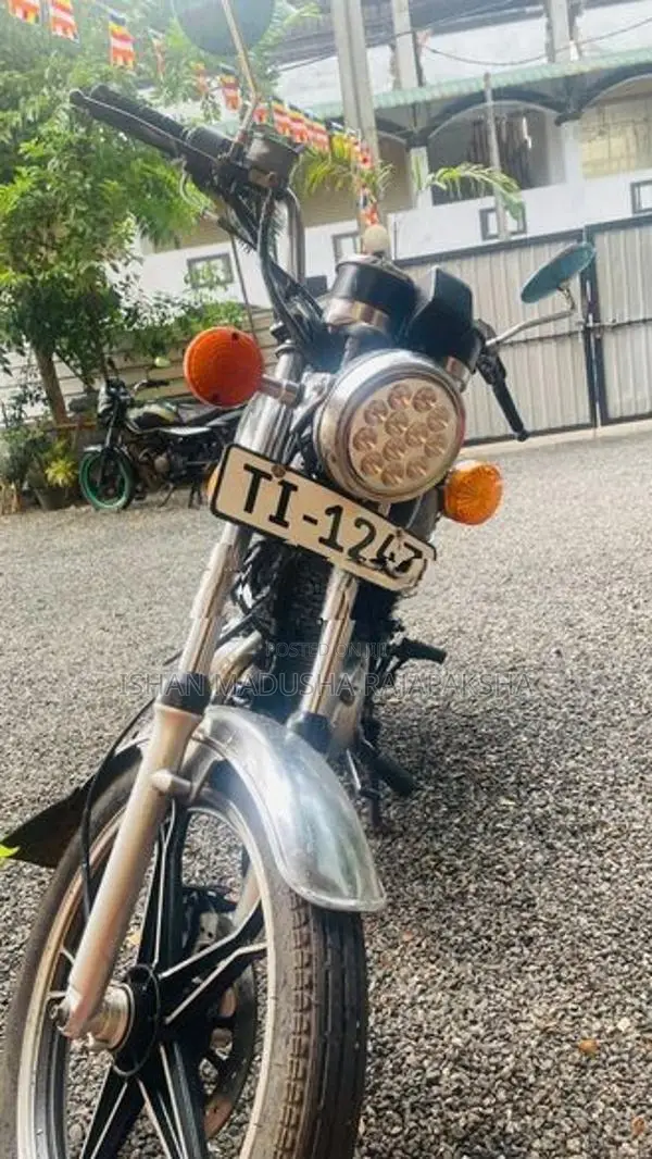 Suzuki GN 125 2006