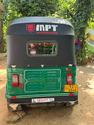 Bajaj RE 2012