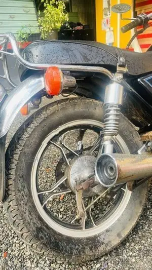 Suzuki GN 125 2006