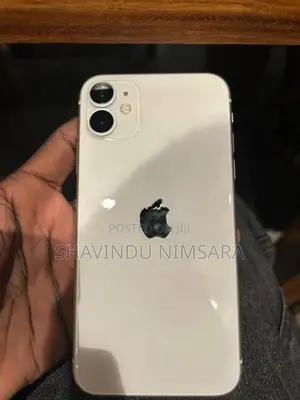 Apple iPhone 11 (Used)