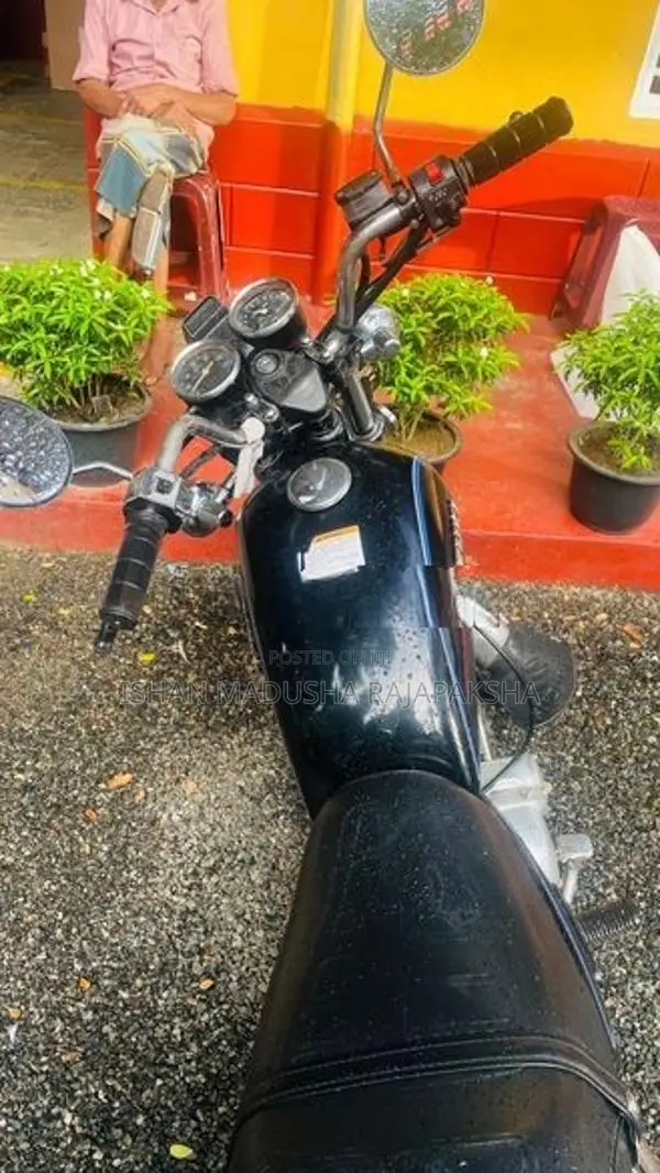 Suzuki GN 125 2006