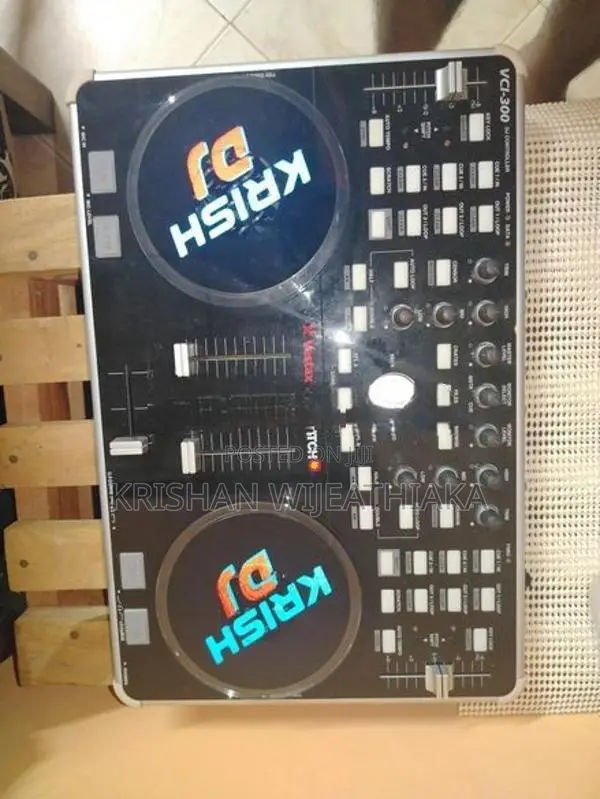 Dj Consol Vista 300