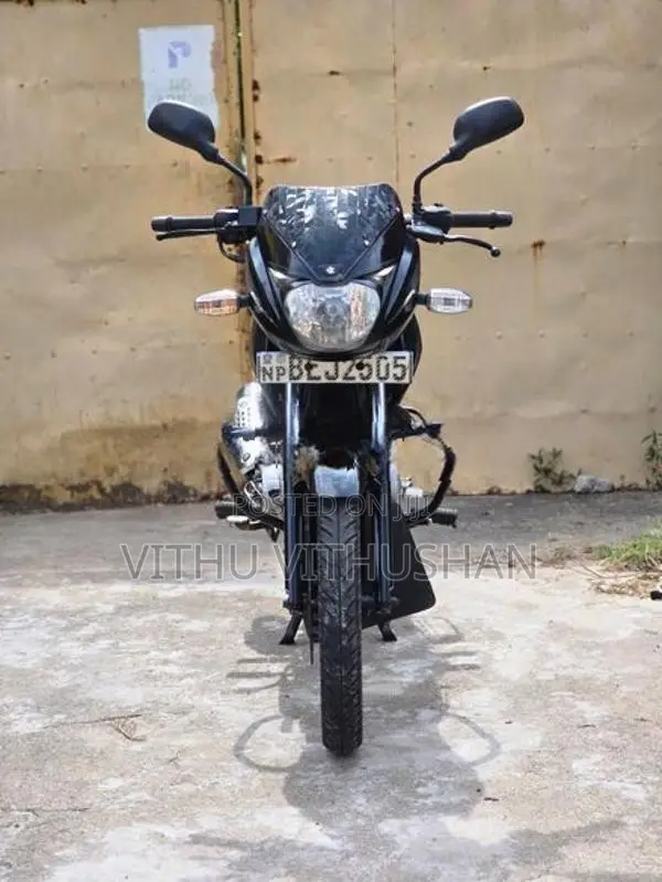 Bajaj Pulsar 150 2016