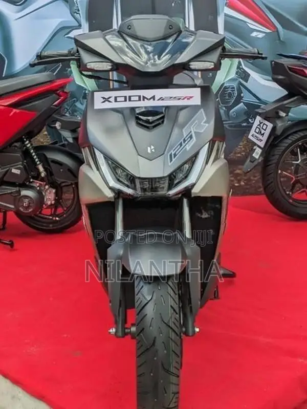 Hero XOOM 125R 2026